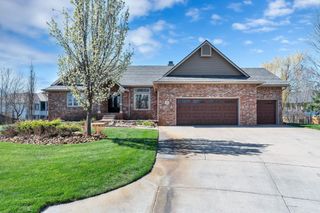 121 S Breezy Pointe Ct, Wichita, KS 67235