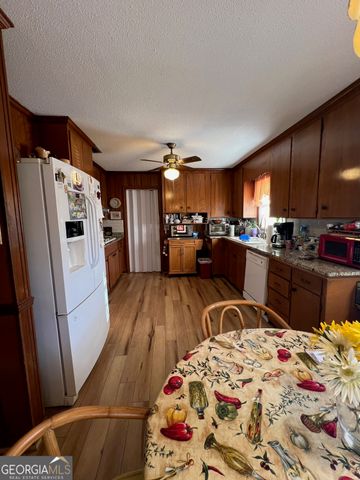 108 Sunnymeade Drive, Valdosta, GA 31605