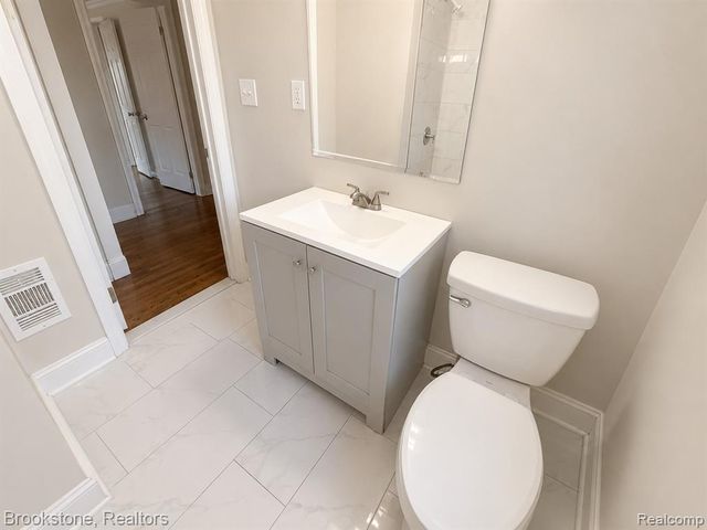 5745 Grayton Street, Detroit, MI 48224