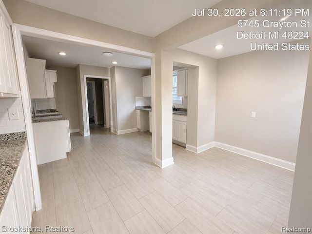 5745 Grayton Street, Detroit, MI 48224