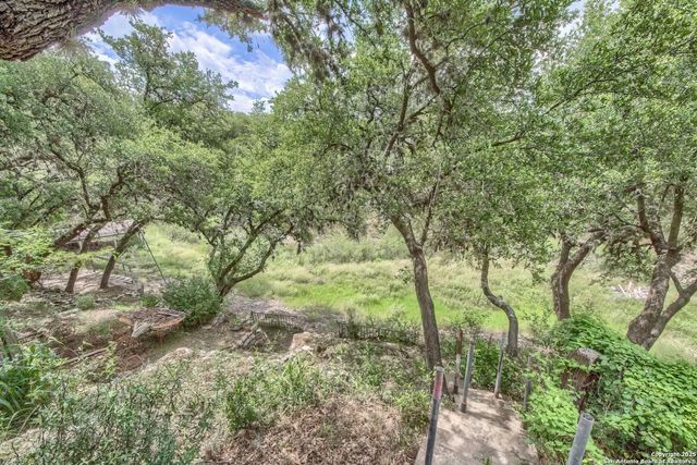 1108 Pebble Beach Dr NW, Lakehills, TX 78063