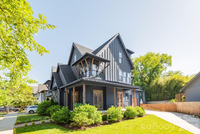 3020 Whiting Avenue, Charlotte, NC 28205
