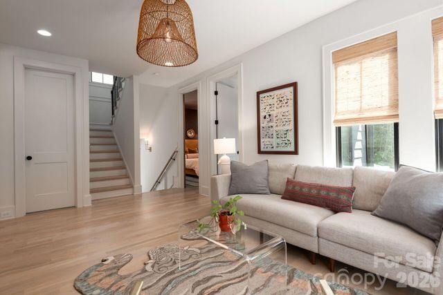 3020 Whiting Avenue, Charlotte, NC 28205