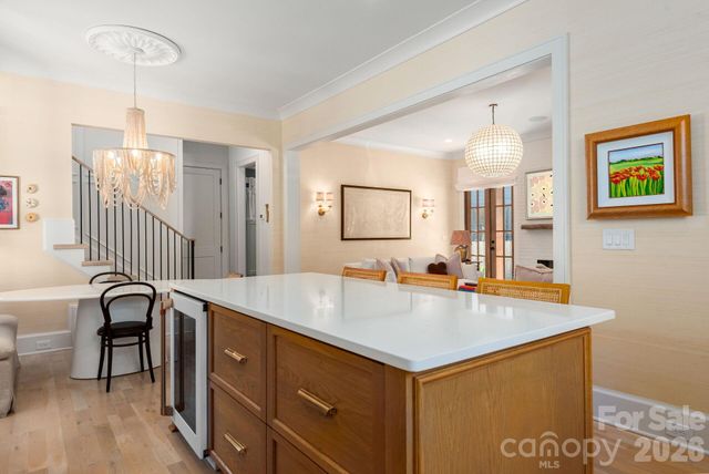 3020 Whiting Avenue, Charlotte, NC 28205
