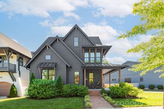 3020 Whiting Avenue, Charlotte, NC 28205
