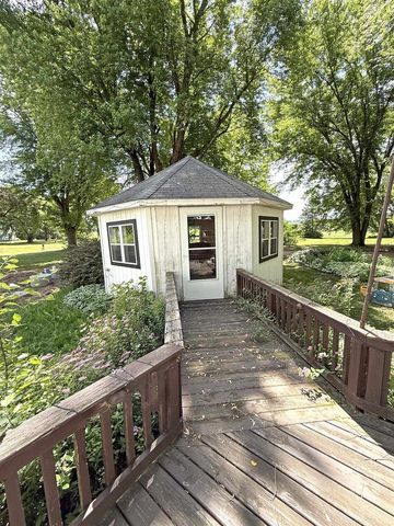 N3225 County Road K, Mauston, WI 53948