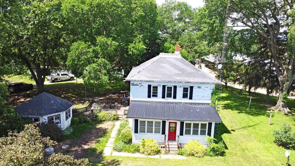 N3225 County Road K, Mauston, WI 53948