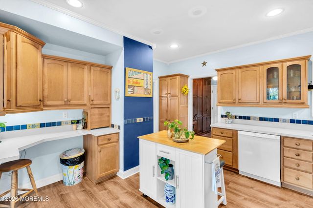 40 1st Street, Rumson, NJ 07760