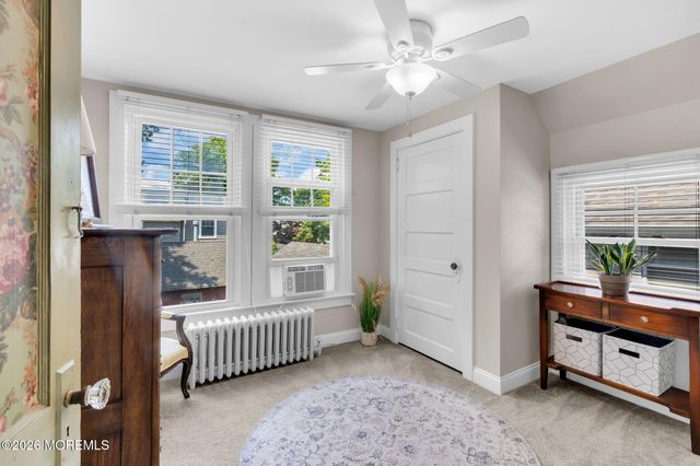 40 1st Street, Rumson, NJ 07760