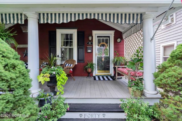 40 1st Street, Rumson, NJ 07760