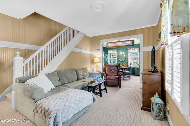 40 1st Street, Rumson, NJ 07760
