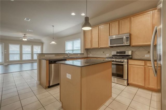 817 Silvermoon Drive, Little Elm, TX 75068