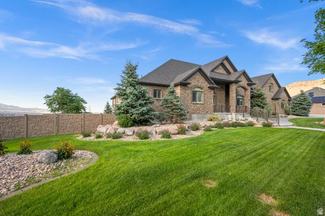 6828 W VISTA SPRINGS DR, Herriman, UT 84096