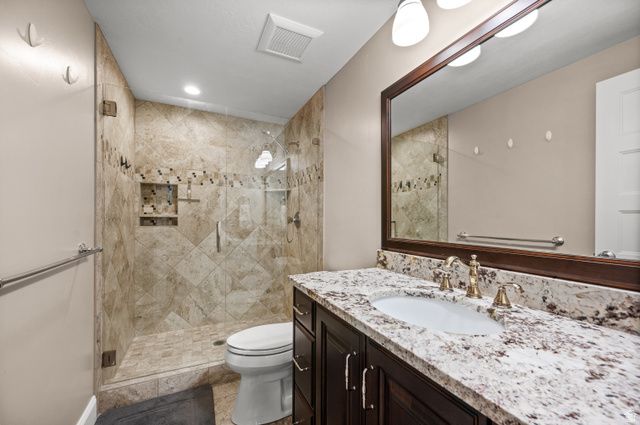 6828 W VISTA SPRINGS DR, Herriman, UT 84096