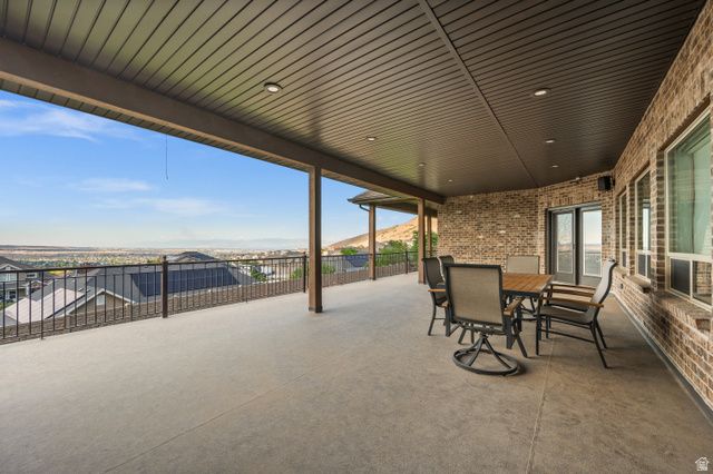 6828 W VISTA SPRINGS DR, Herriman, UT 84096