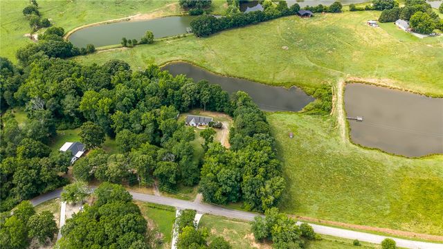 465 Boiter Road, Williamston, SC 29697