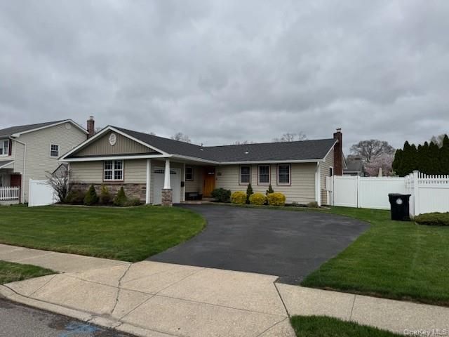 1917 Jackson Avenue, West Islip, NY 11795