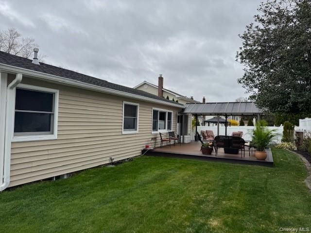 1917 Jackson Avenue, West Islip, NY 11795