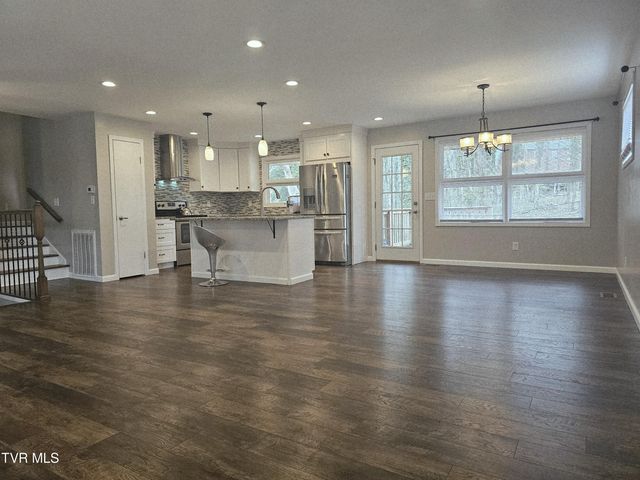 2323 Inglewood Drive, Kingsport, TN 37664