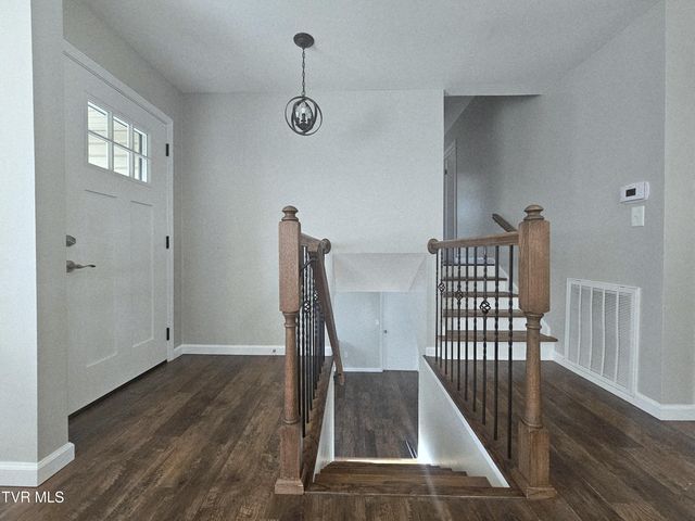 2323 Inglewood Drive, Kingsport, TN 37664