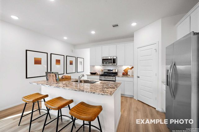 10326 Gala Jct, San Antonio, TX 78224