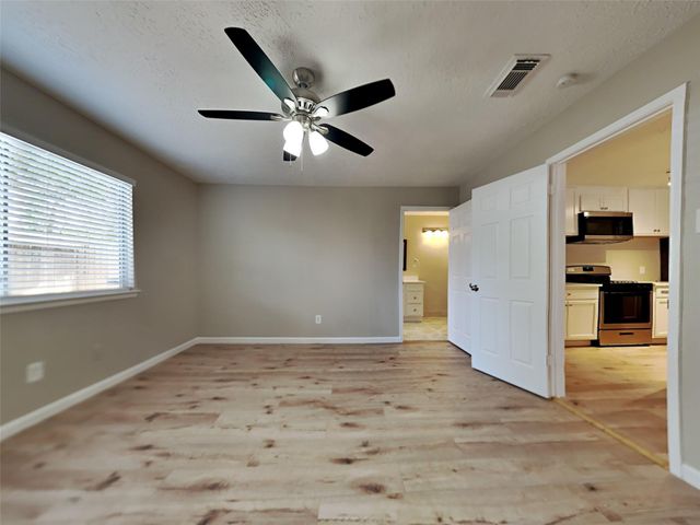 7419 San Simeon Drive, Houston, TX 77083