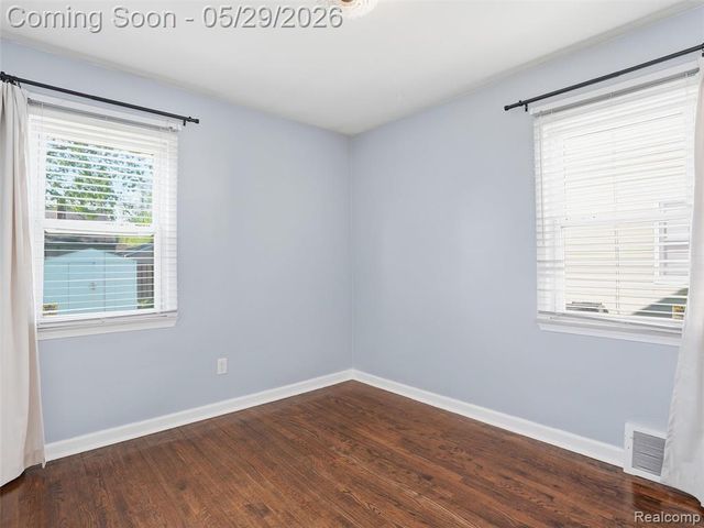 2218 Sprague Avenue, Royal Oak, MI 48067