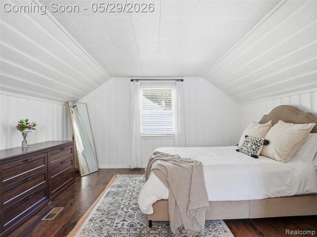 2218 Sprague Avenue, Royal Oak, MI 48067