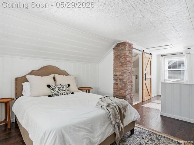 2218 Sprague Avenue, Royal Oak, MI 48067
