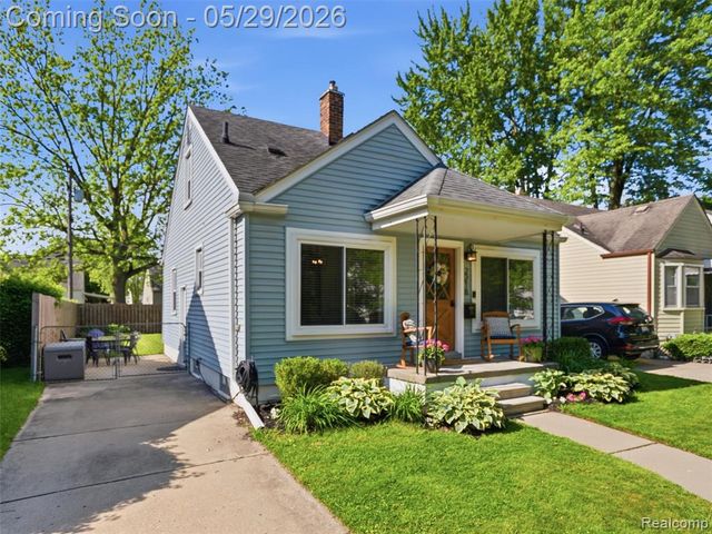2218 Sprague Avenue, Royal Oak, MI 48067