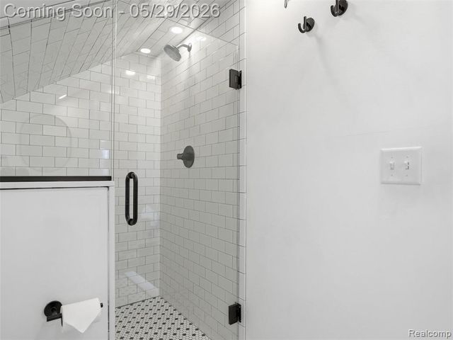 2218 Sprague Avenue, Royal Oak, MI 48067