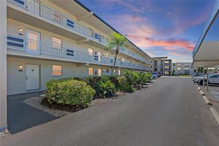 9940 47TH AVENUE N 210, St Petersburg, FL 33708