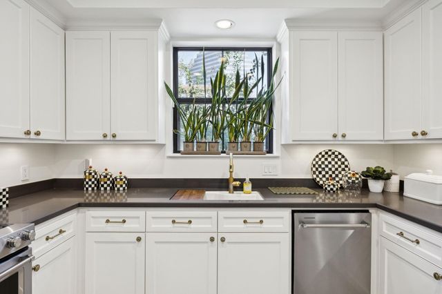 4964 Post Oak Timber Drive, Houston, TX 77056