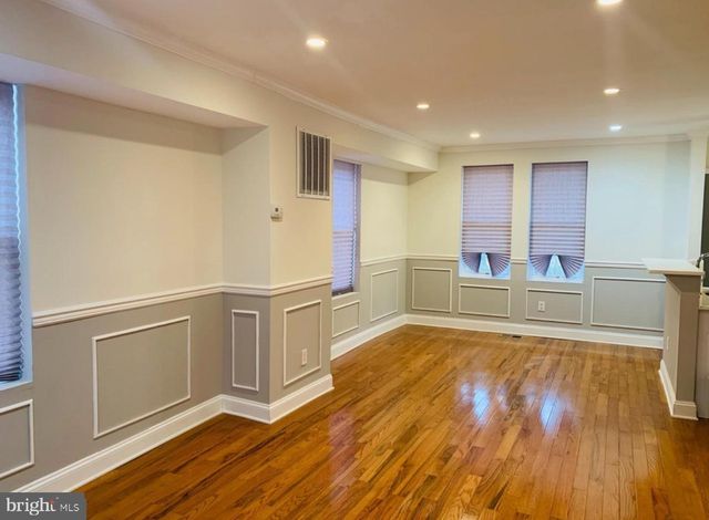 617 MONTPELIER ST, Baltimore, MD 21218