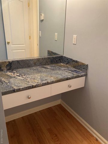 9 Silas Woods Road, Manorville, NY 11949