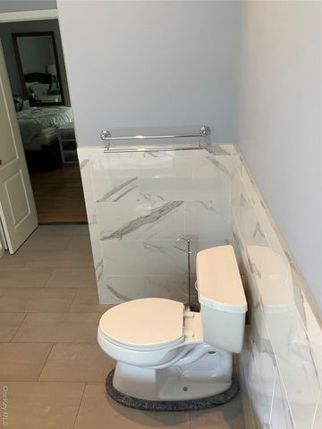 9 Silas Woods Road, Manorville, NY 11949