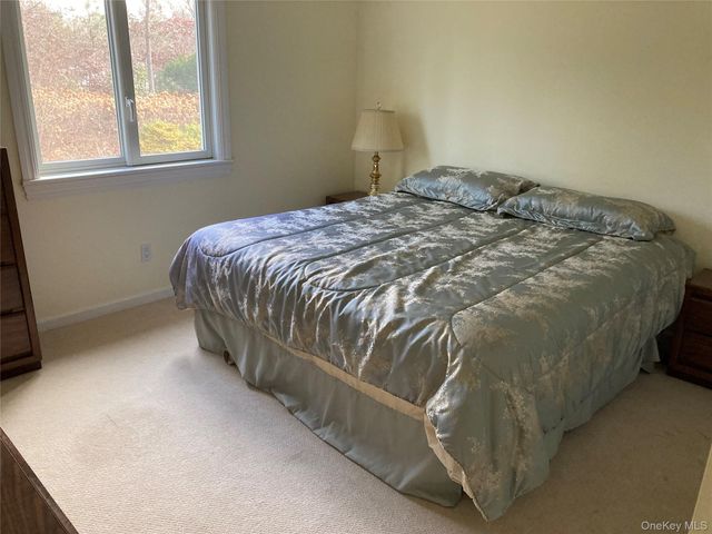 9 Silas Woods Road, Manorville, NY 11949