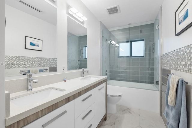 475 NE 91st St, Miami Shores, FL 33138
