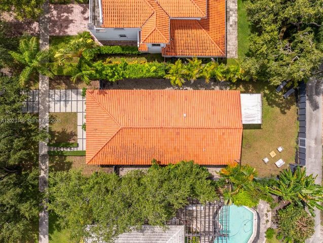475 NE 91st St, Miami Shores, FL 33138