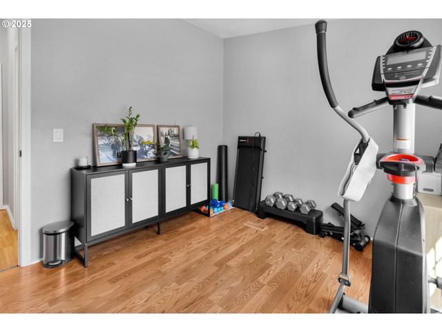 23899 Sw DUTSON Dr, Sherwood, OR 97140