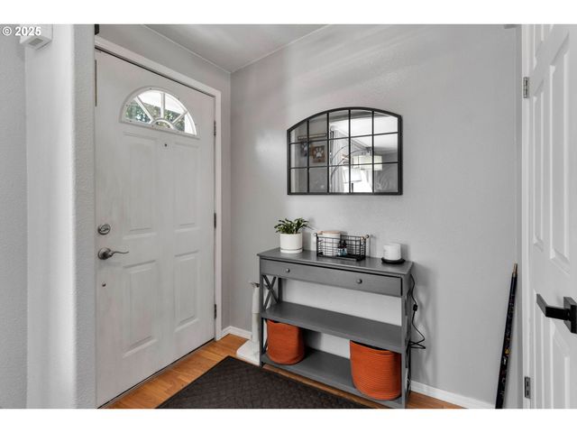 23899 Sw DUTSON Dr, Sherwood, OR 97140