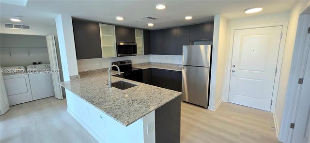 5579 Millenia Park Boulevard 211, Orlando, FL 32839