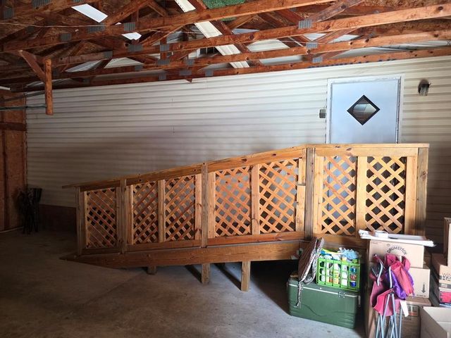 339 Britton Ford Rd, Springville, TN 38256