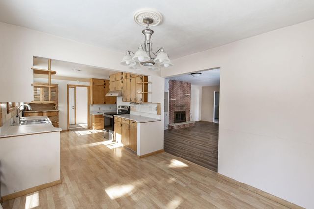 1550 Sheyenne Street, West Fargo, ND 58078