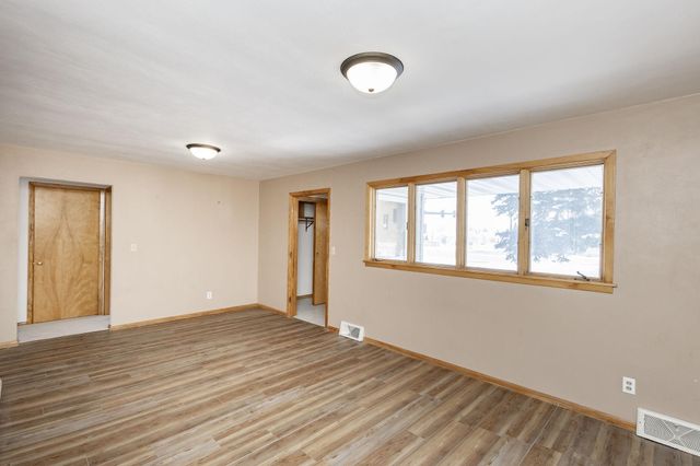 1550 Sheyenne Street, West Fargo, ND 58078