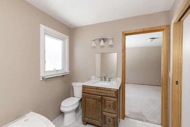 1550 Sheyenne Street, West Fargo, ND 58078