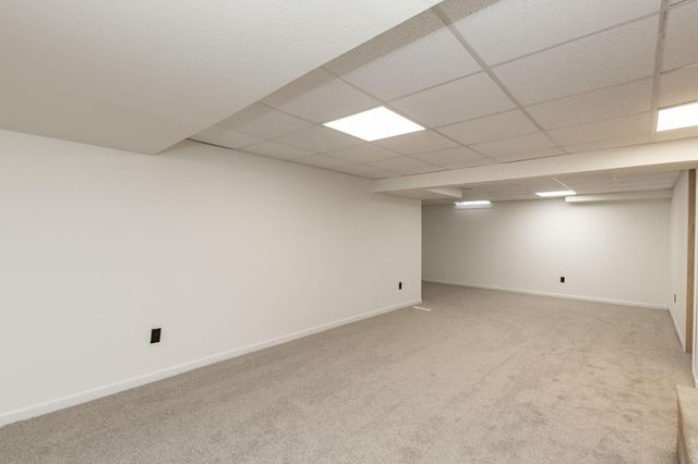 1550 Sheyenne Street, West Fargo, ND 58078