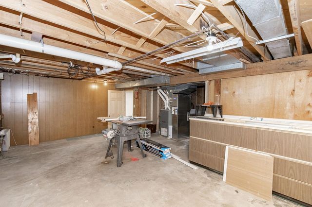 1550 Sheyenne Street, West Fargo, ND 58078