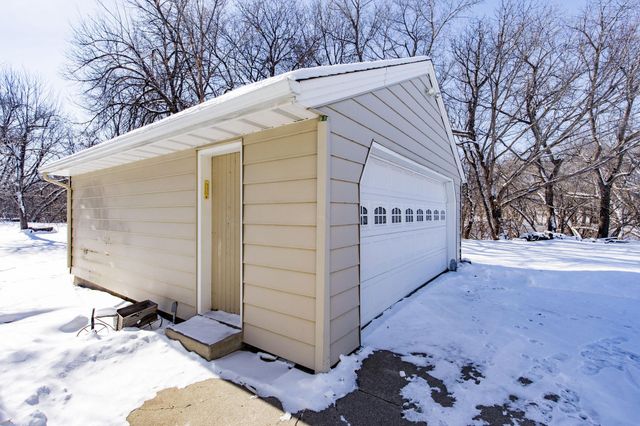 1550 Sheyenne Street, West Fargo, ND 58078