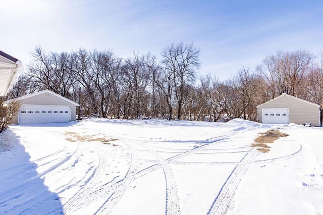 1550 Sheyenne Street, West Fargo, ND 58078